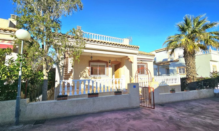 Detached Villa - Re-Sale - Algorfa - Montemar