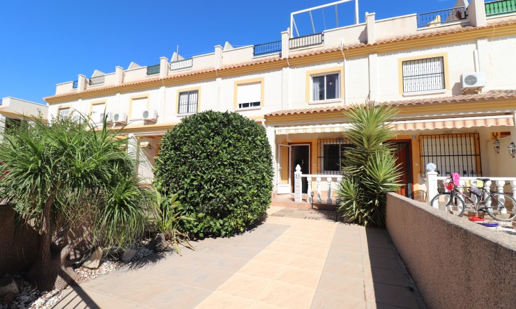 Townhouse - Rental - Algorfa - Montemar